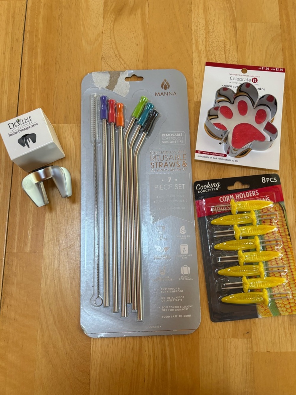 Lot of 4 NEW Kitchen Items!